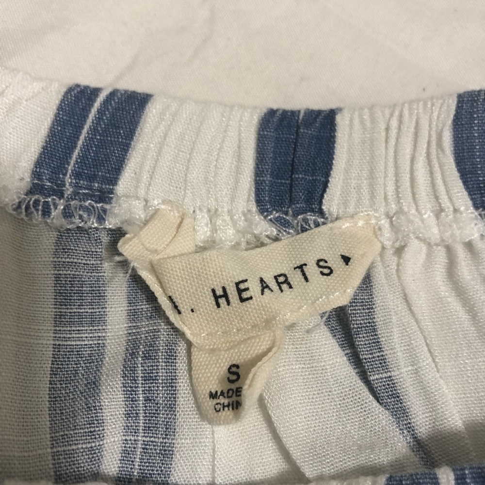 CROP TOP. - Picture 3 of 4